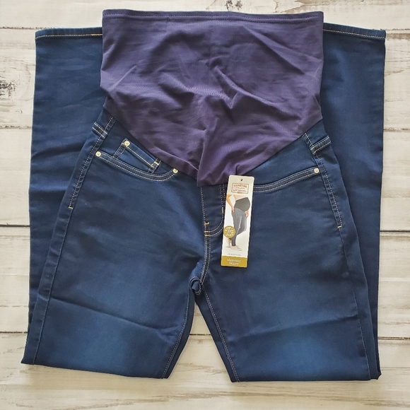 Levi's Women's Maternity Skinny Jeans - Picture 3 of 8